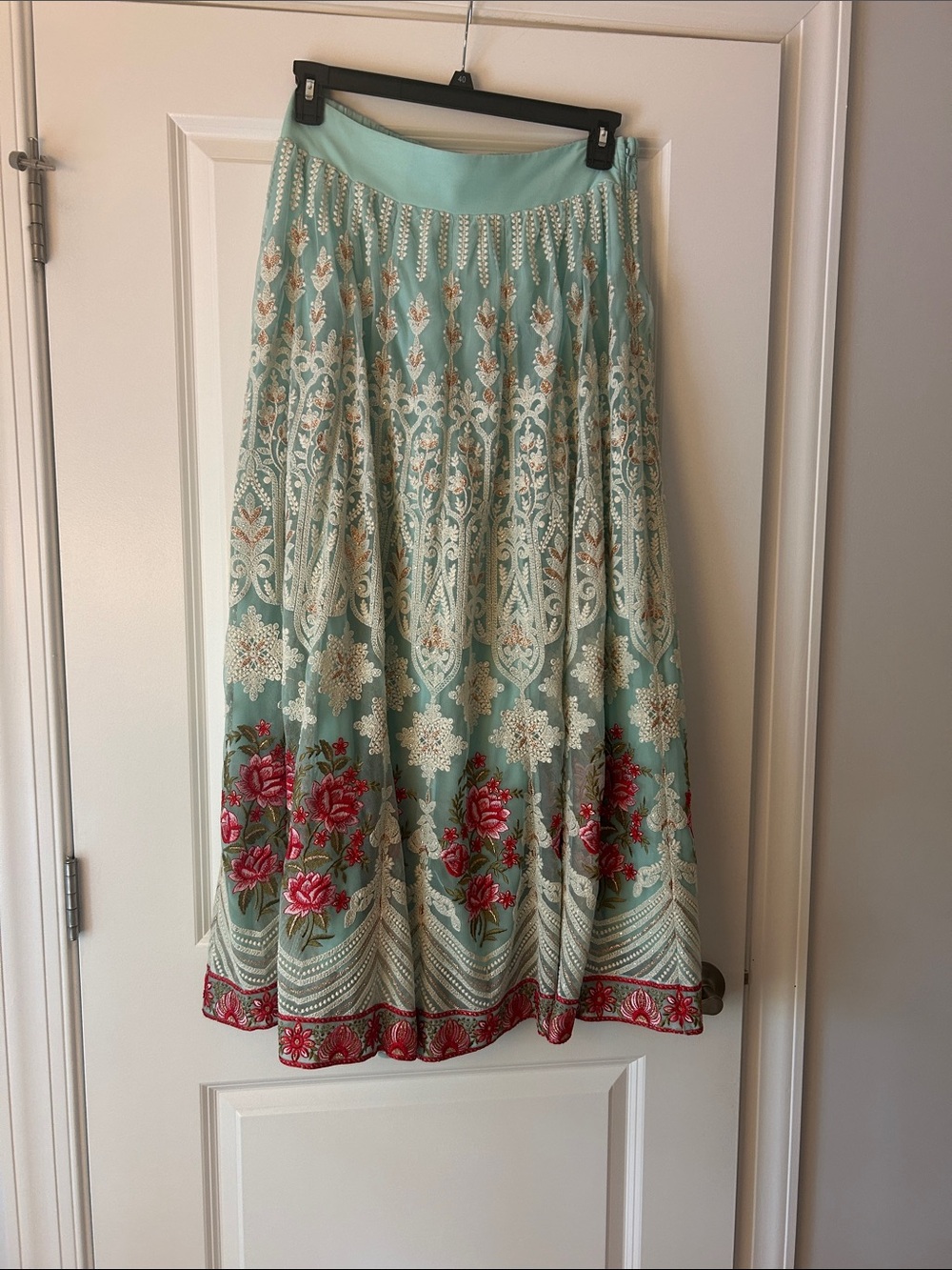 Soft Surroundings Mint Green Embroidered Floral Maxi Skirt
